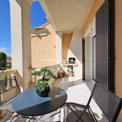 Appartement 5 pièces 275000 €