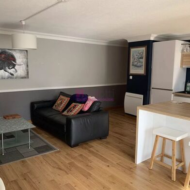 Appartement 3 pièces 1090 €