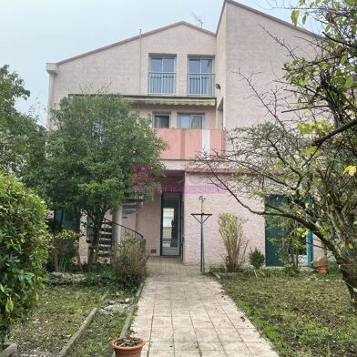 Maison 9 pièces 397100 €