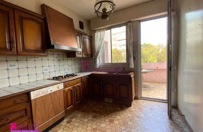 GRANDE MAISON FAMILIALE — photo 2