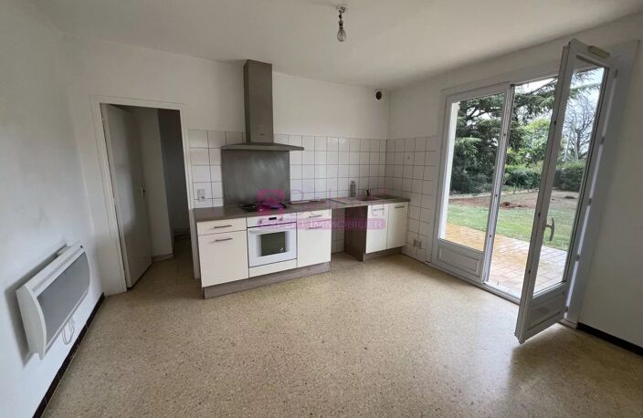 MAISON AVEC 2 APPARTEMENTS — photo 4