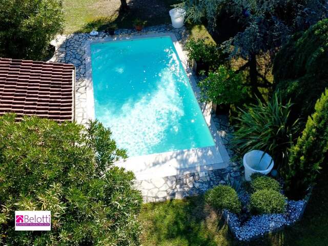 VILLA D'ARCHITECTE AVEC PISCINE / POOL HOUSE — photo du bien