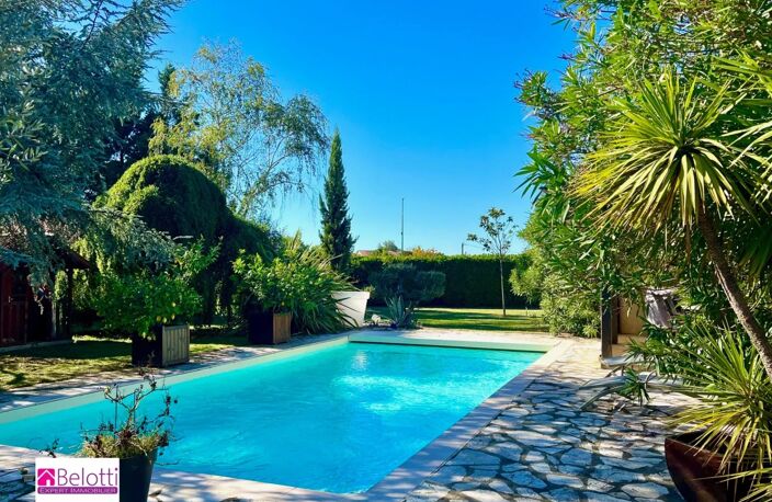 VILLA D'ARCHITECTE AVEC PISCINE / POOL HOUSE — photo 2