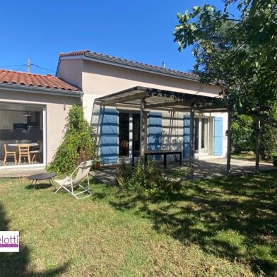 Maison 6 pièces 380000 €