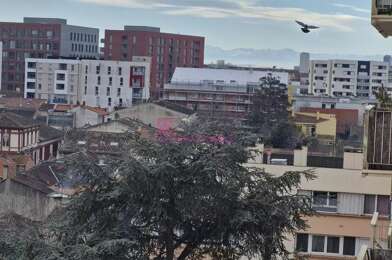 Appartement 4 pièces 1136 €