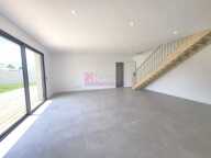 Villa type 5  113 m²  PINS-JUSTARET — photo 4