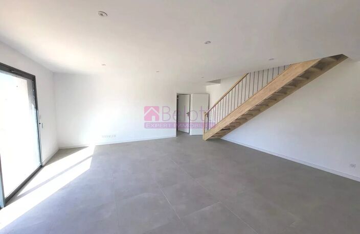 Villa  type 5  113 m² PINS - JUSTARET — photo 3