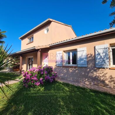 Maison 6 pièces 386650 €