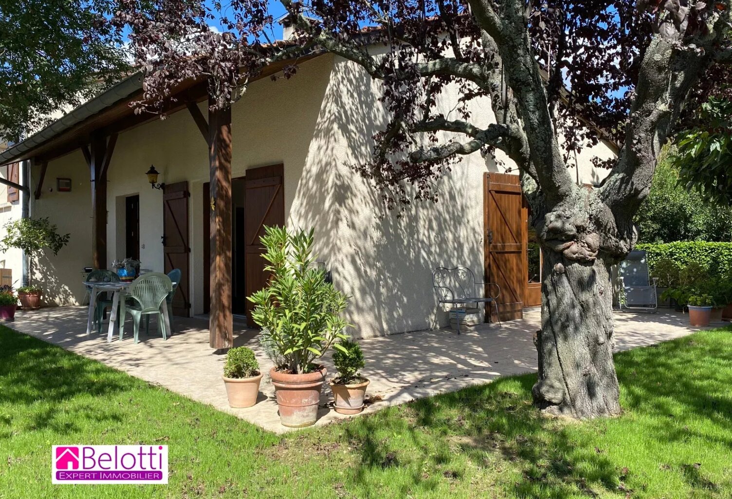MAISON FAMILIALE AVEC GRAND SOUS-SOL — photo 1