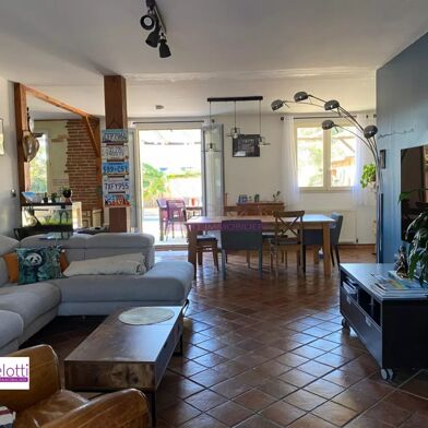 Maison 5 pièces 389000 €