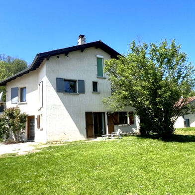 Maison 7 pièces 300000 €