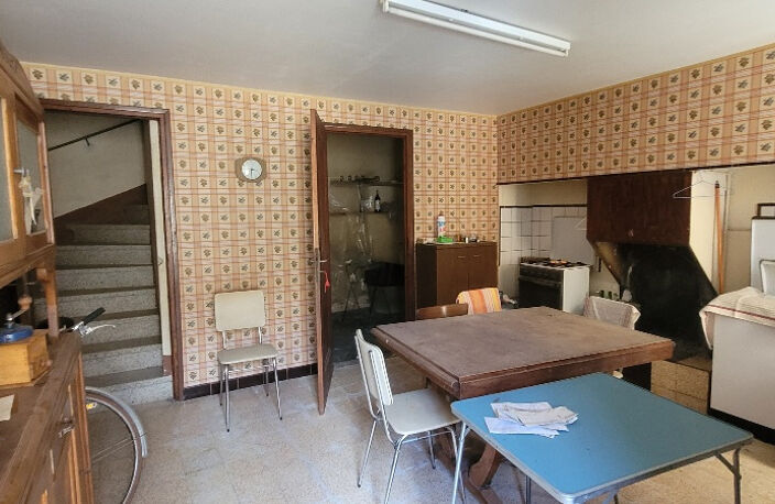 Maison de village à rénover petit prix - Toiture nickel — photo 2