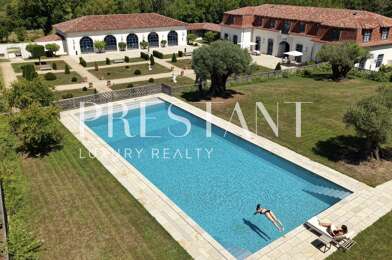 Maison 15 pièces 12000 €