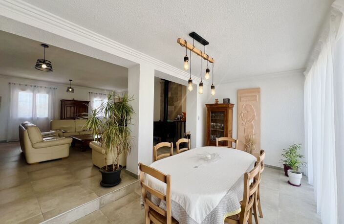 Maison  Belle villa familiale avec piscine — photo 3