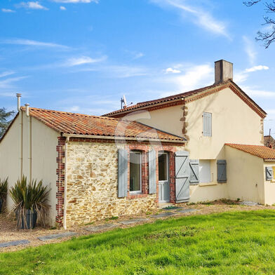 Maison 6 pièces 318900 €