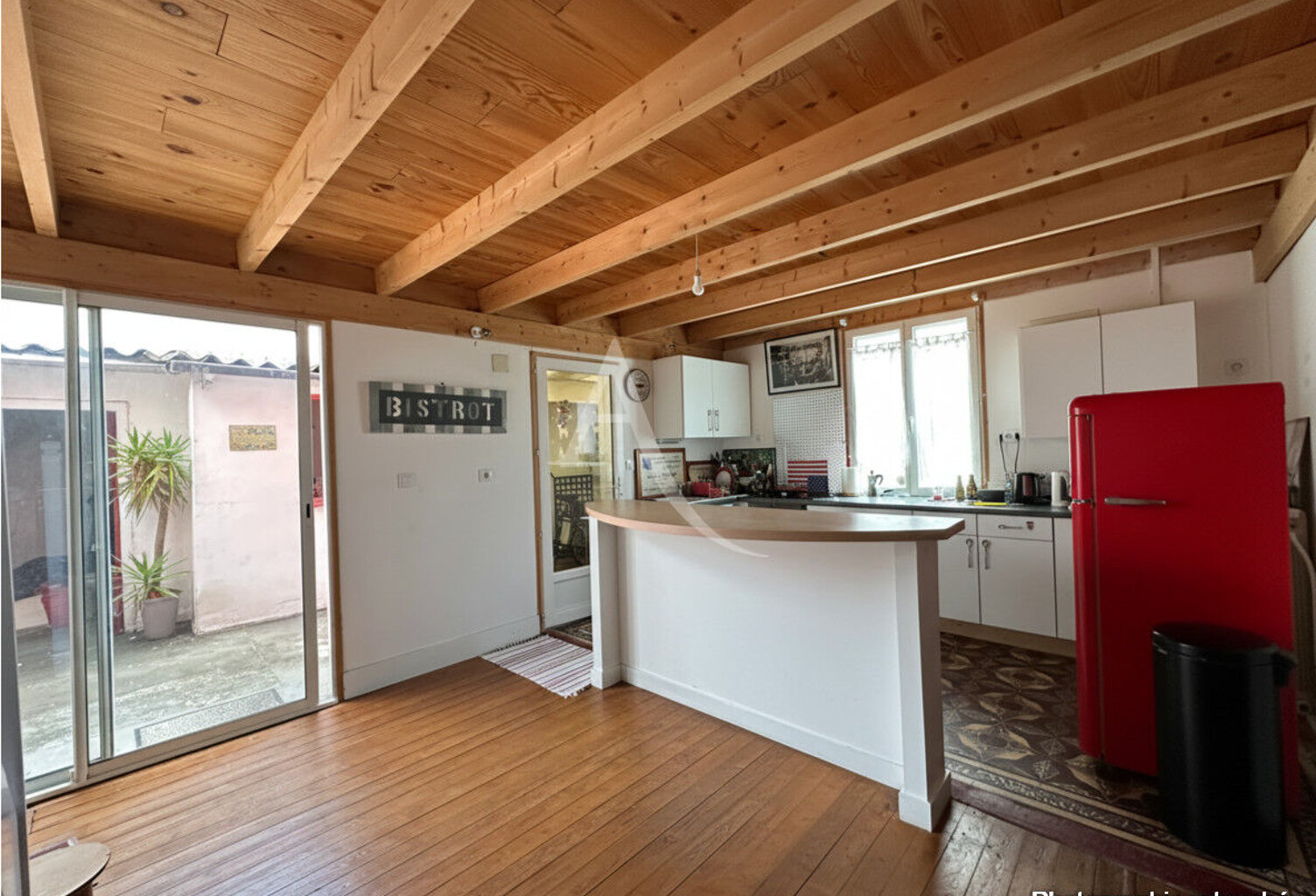 Maison de faubourg avec patio située à ROCHEFORT — photo 1