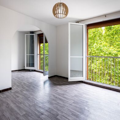 Appartement 4 pièces 109000 €