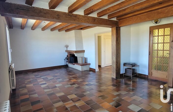 Vente Maison/villa 10 pièces — photo 2