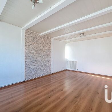 Appartement 4 pièces 132000 €