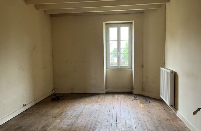 Maison en pierre de 4 pièces principales — photo 4