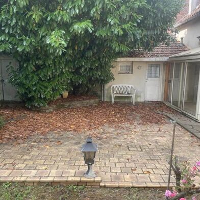 Maison 8 pièces 87920 €