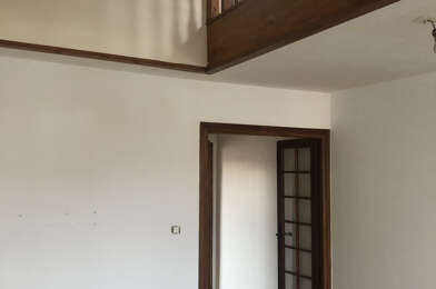 Appartement 4 pièces 108000 €