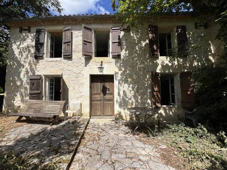 Maison en pierre de 5 pièces principales — photo 1