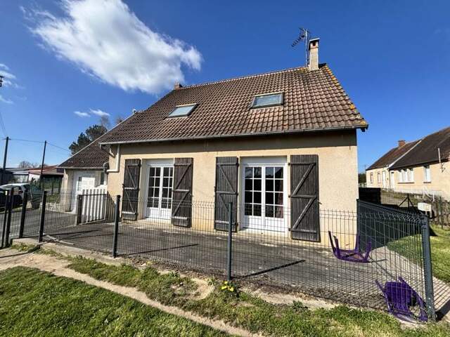 Maison de bourg de 5 pièces principales — photo du bien