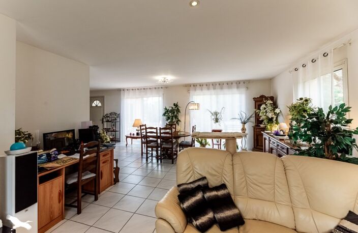 Vente maison 5 pièces 120 m² Montauban (82000) — photo 2