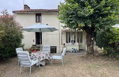 Maison en pierre de 5 pièces principales — photo du bien