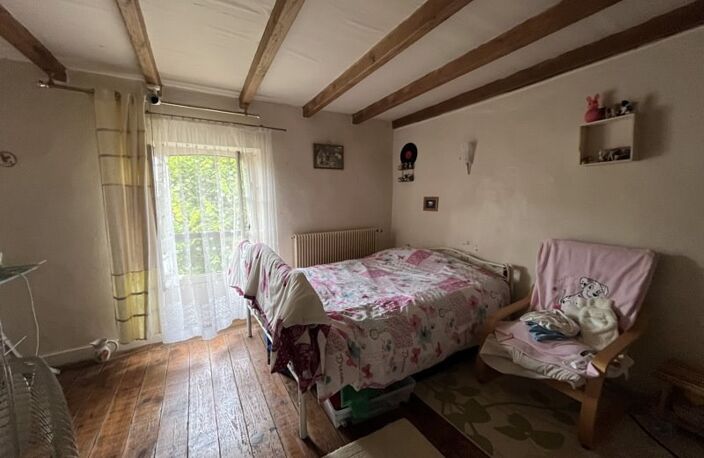 Maison en pierre de 5 pièces principales — photo 3