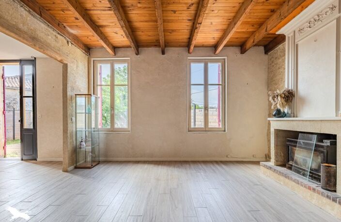 Maison en pierre de 5 pièces principales — photo 2