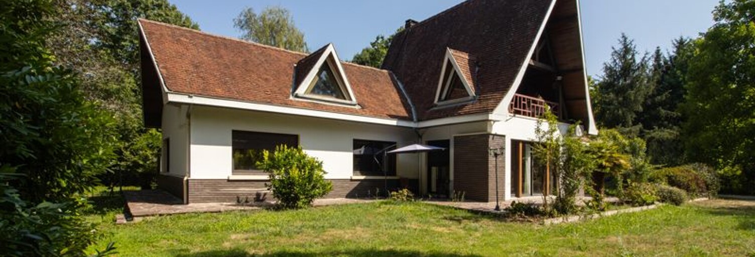 Maison 10 Pièces 385 m² à vendre à Pomarez (40360)