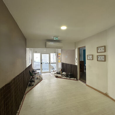 Commerce  365000 €