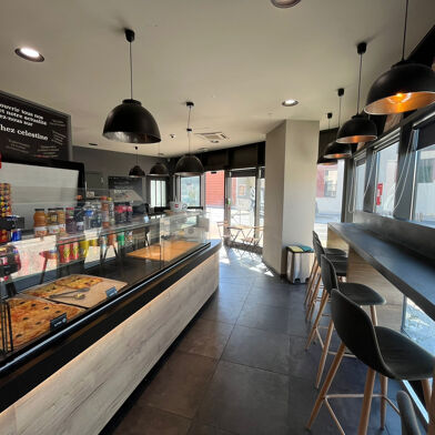 Commerce  195000 €