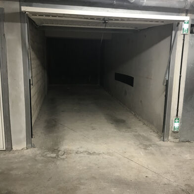 Garage  140 €