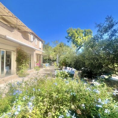 Maison 7 pièces 750000 €
