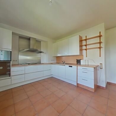 Appartement 6 pièces 260000 €