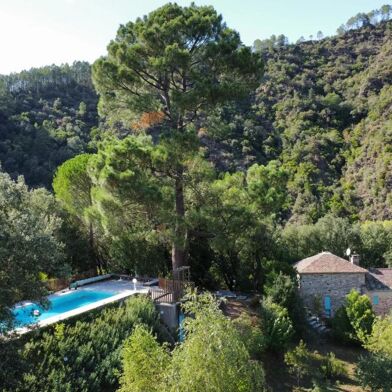 Maison 12 pièces 595000 €