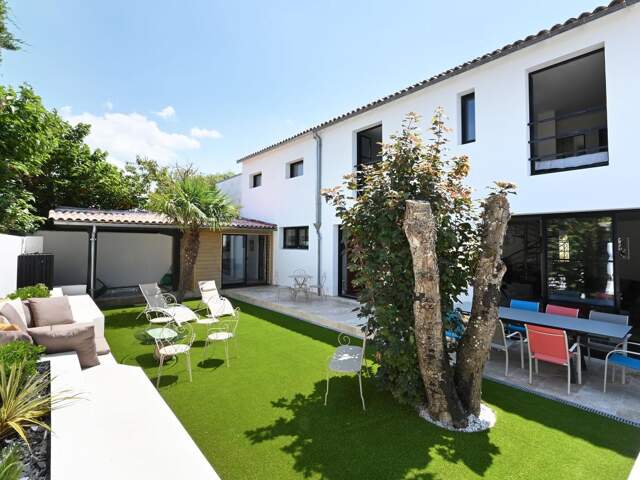 Maison au cœur de SAINT MARTIN DE RE — photo du bien