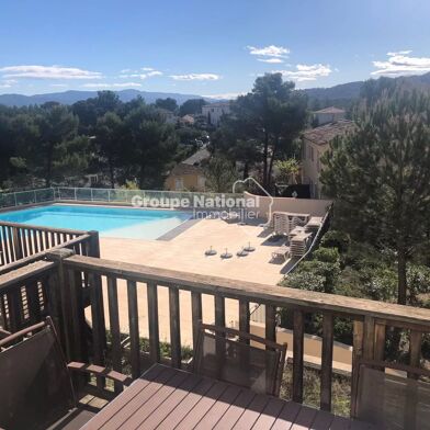 Maison 3 pièces 890 €