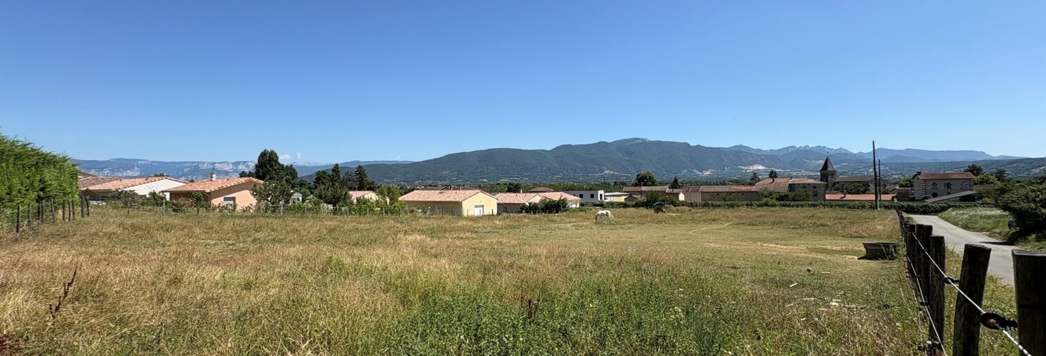 Terrain  5084 m² à vendre à Saint-Lattier (38840)