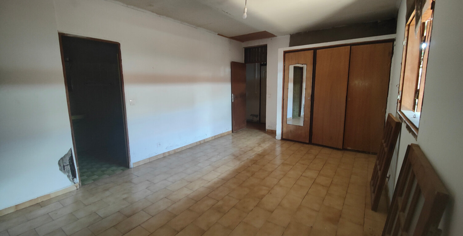 Maison à vendre 8 pièces CAYENNE (973) — photo 1