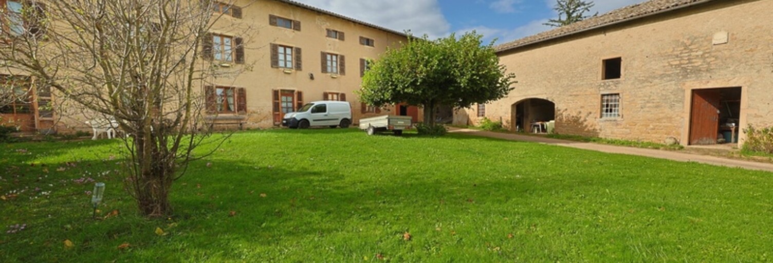 Maison 6 Pièces 261 m² à vendre à La Salle (71260)