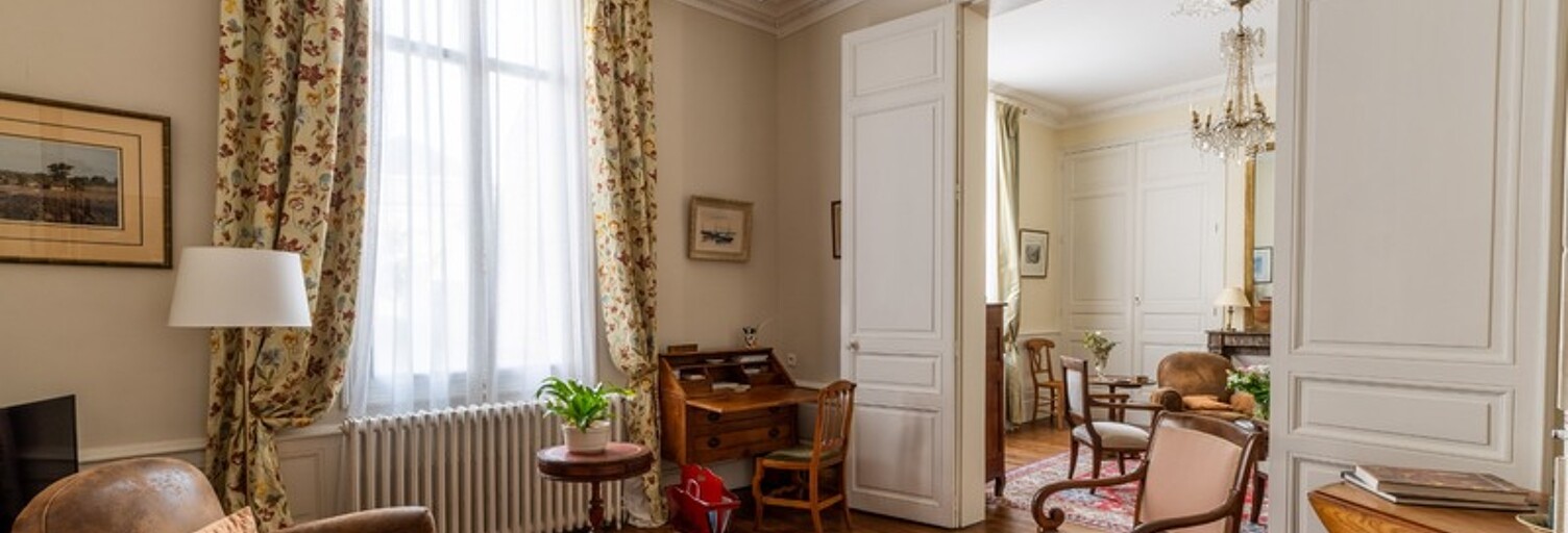 Maison 10 Pièces 346 m² à vendre à Saumur (49400)