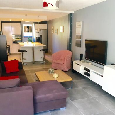 Appartement 3 pièces 1250 €