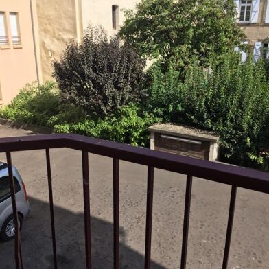 Appartement 1 pièces 370 €