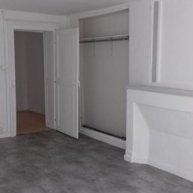 Appartement 1 pièces 550 €
