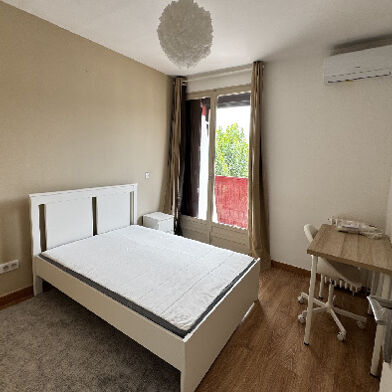 Appartement  450 €