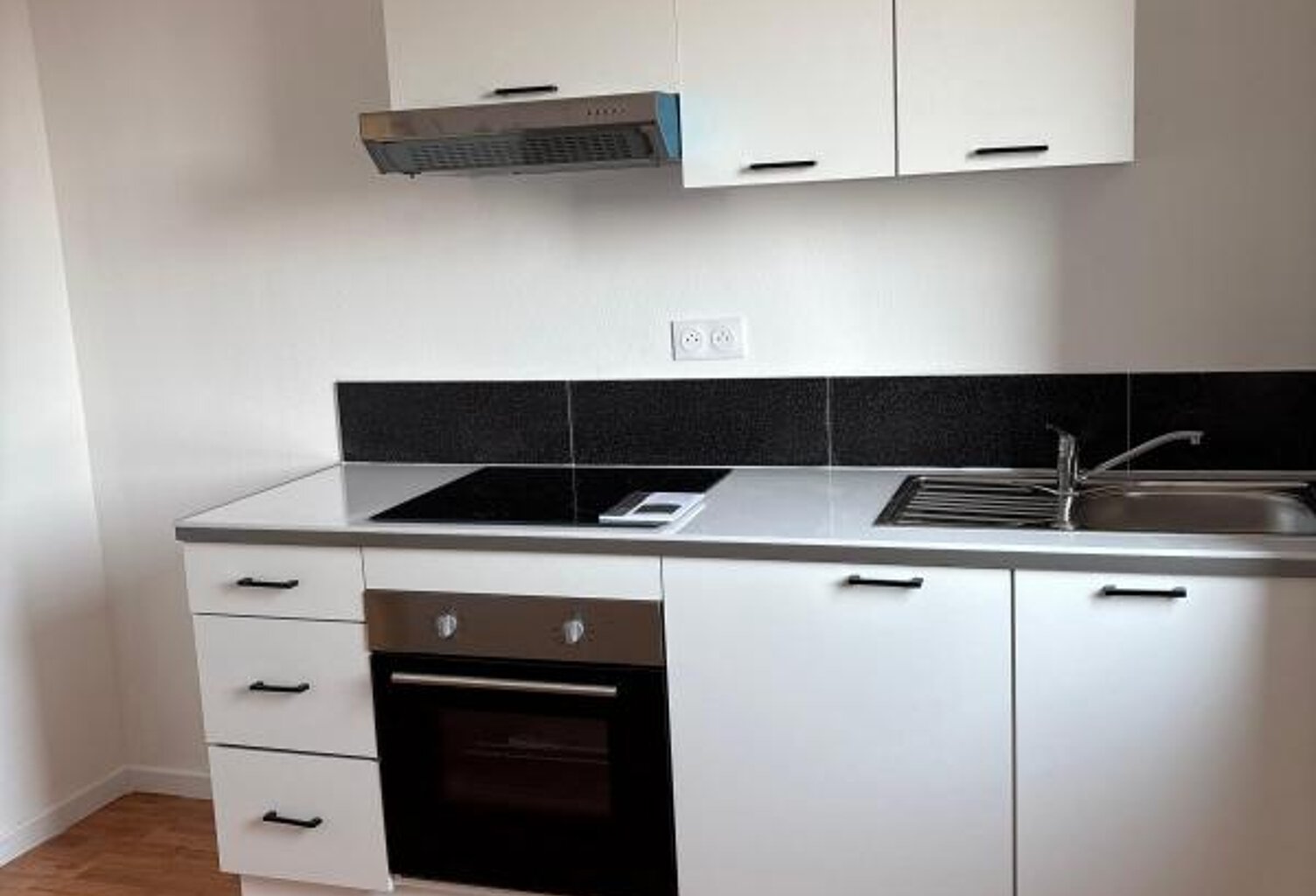 Appartement À Louer — photo 1